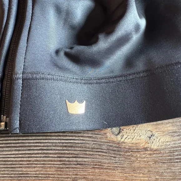 SHEFIT 1 Luxe Sports Bra - Picture 3 of 6